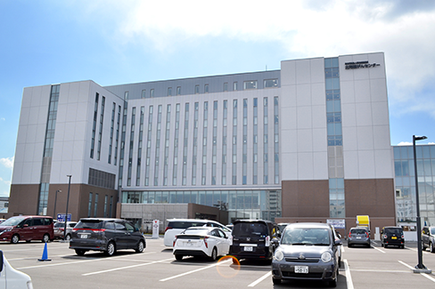 「外来化学療法現場ルポ 独立行政法人国立病院機構 北海道がんセンター」公開