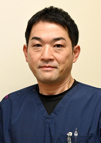 内野 敬 院長