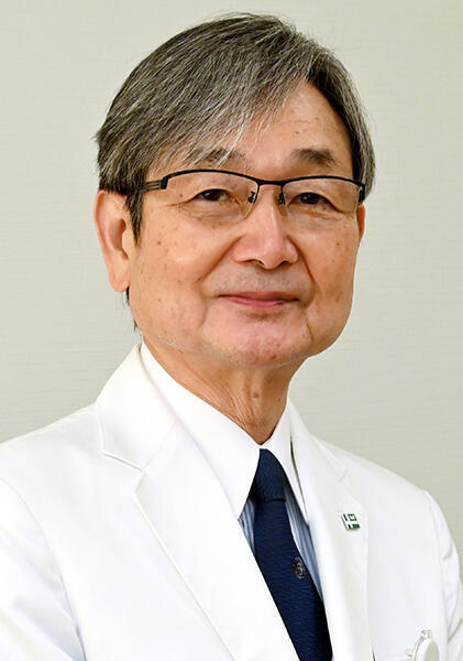 両角 國男　理事長・院長